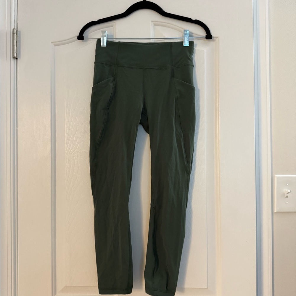 Lululemon Women's Green High-Waisted Leggings